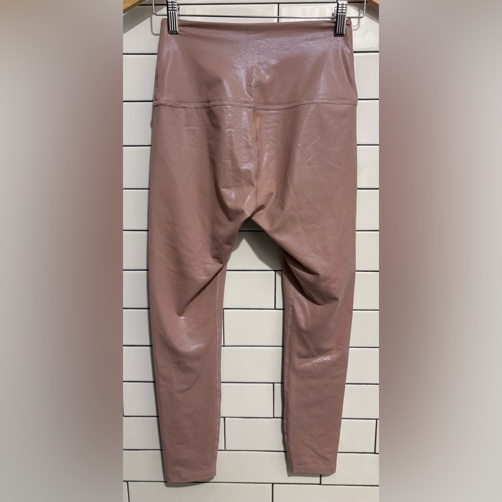 Beyond Yoga Metallic Blush High-Waist Leggings - Picture 7 of 8